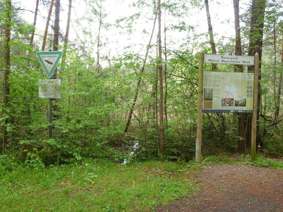 Bungalow Direkt Am See, Mit Eigenem Boot Roding Exterior foto